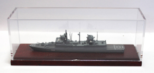 Fregatte F 222 "Baden-Württemberg" in Vitrine (1 St.) D 2014 Albatros ALK 231 SV -  bitte separat bestellen -